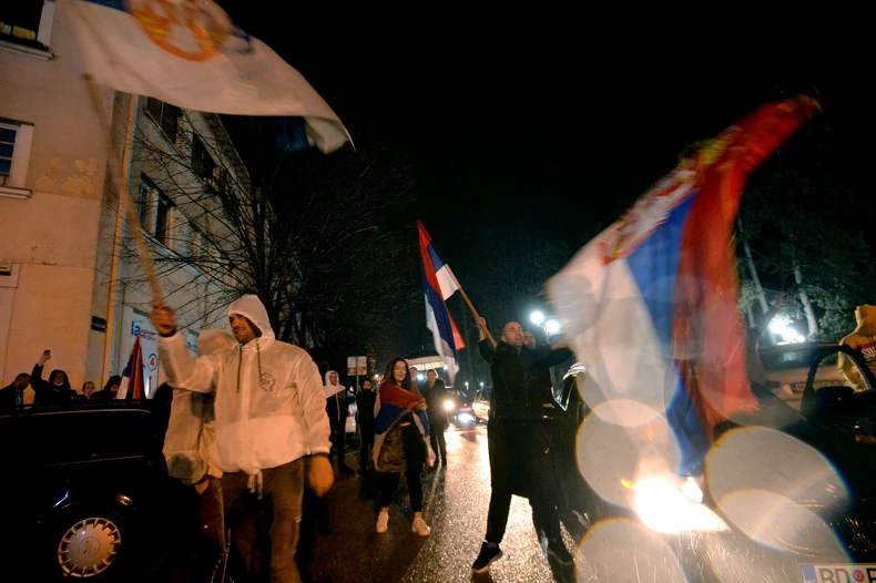 Kako je Milo izgubio vlast, a Vučić izbore