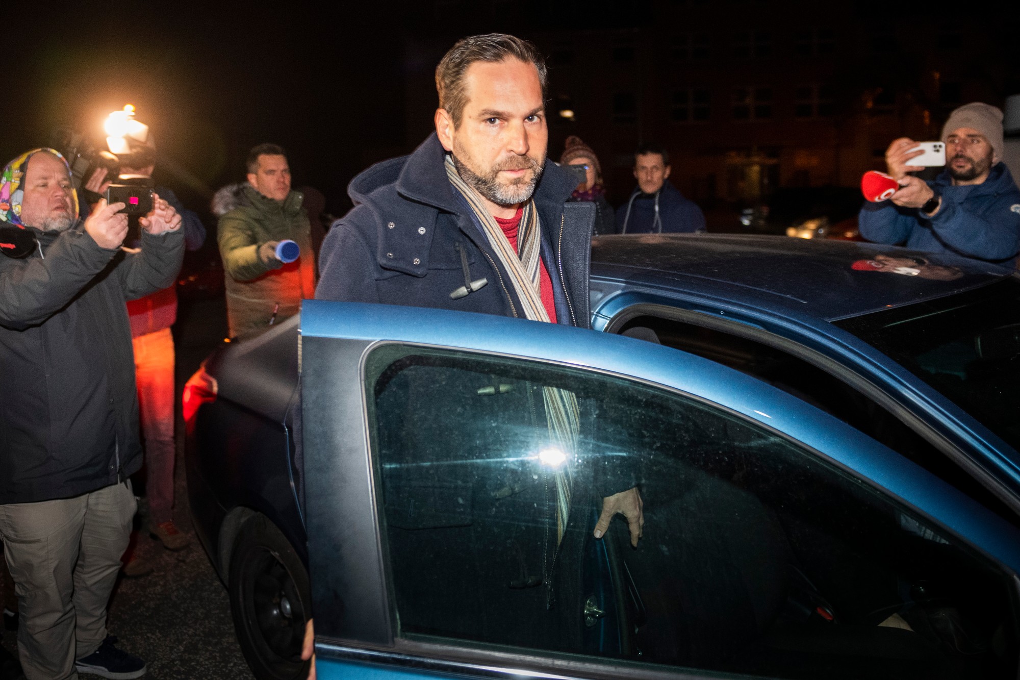 Rudolf Kusý odchádza zo Špecializovaného trestného súdu (ŠTS) po prepustení z väzby v Pezinku 19. novembra 2022.