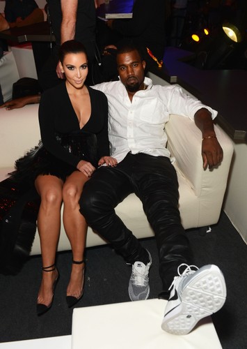 Kim Kardashian i Kanye West w VIP-roomie