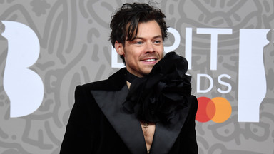 Szalone kreacje na BRIT Awards. Harry Styles w czerni, ale to Sam Smith wprawia w osłupienie 