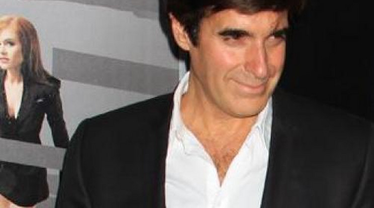 Három évnyi adóját tüntette el David Copperfield