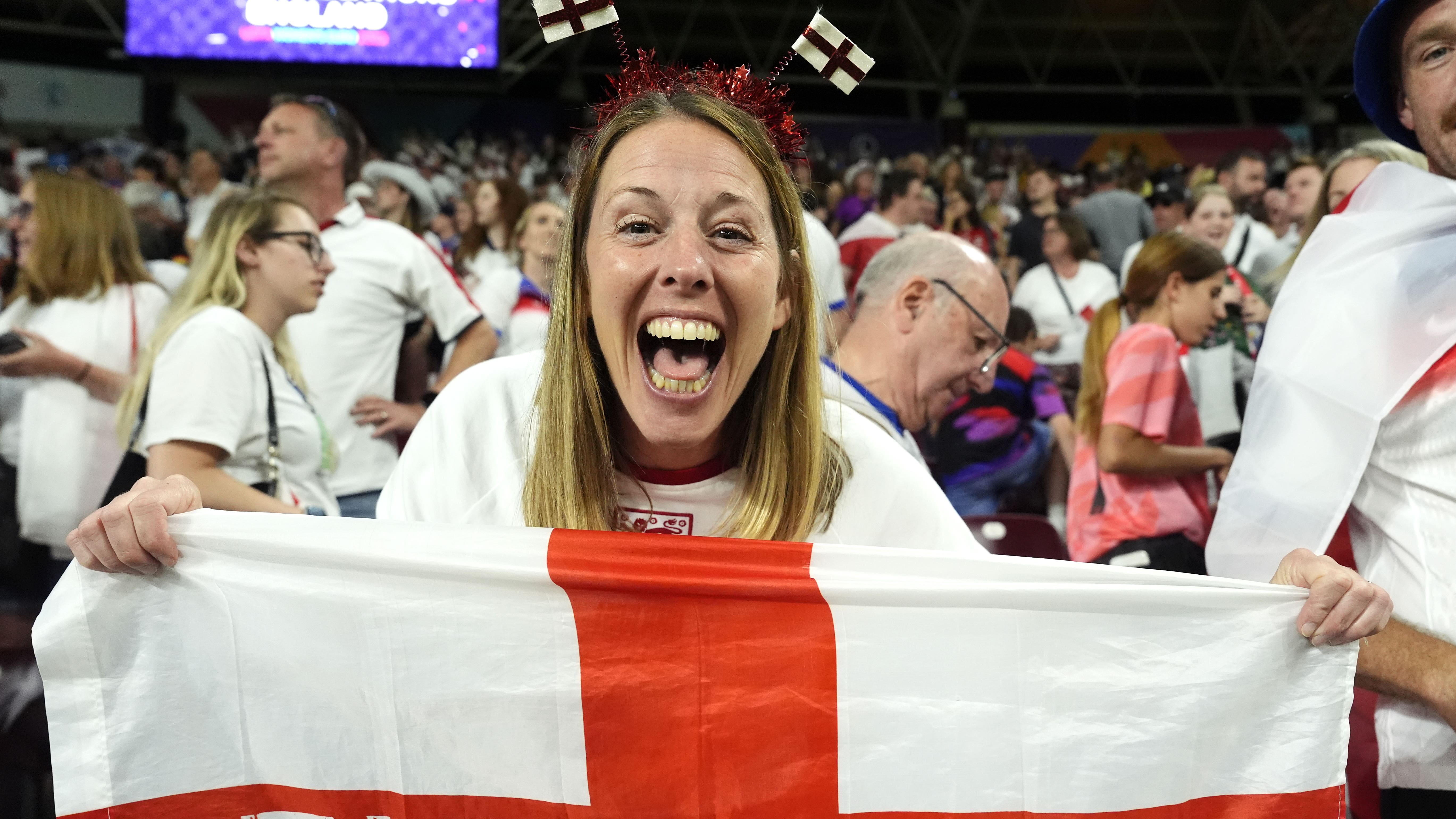 William tells Lionesses nation is proud in Euros final message