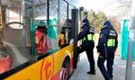 Chwile grozy w warszawskim autobusie. Niemowlę wypadło z wózka, gdy kierowca zahamował