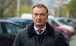 Nitras komentuje zachowanie Dudy. "Uwierzyłem, że w Polsce jest możliwe normalne przekazanie władzy"