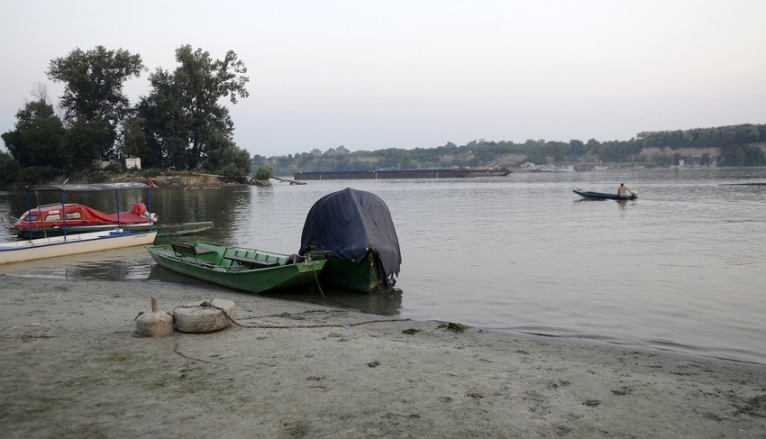 Na divljoj plaži u Kovilovu pre dva dana se utopila žena