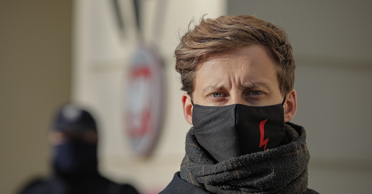 Burza w sieci. Sterczewski krytykowany przez polityków PO za słowa o Tusku - Vimarsana News