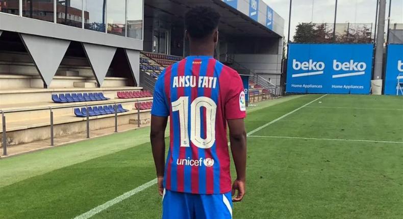 Ansu Fati avec le numéro 10 du Barça