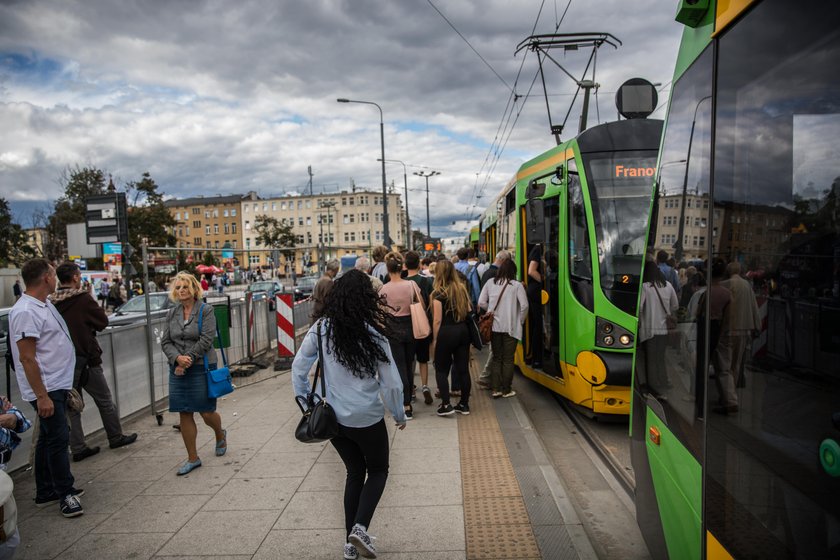 Duże opóźnienia komunikacji miejskiej w Poznaniu