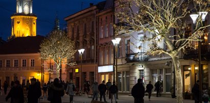 Brutalna bójka w centrum Lublina. Wszystko nagrały kamery