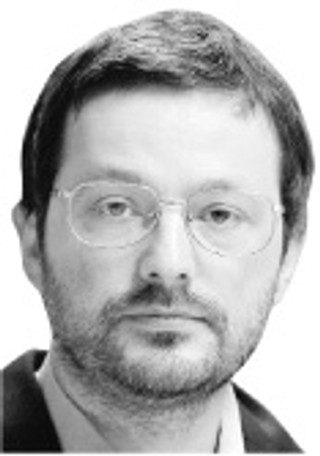 Wróbel: Sojusz ministra edukacji i samorządów