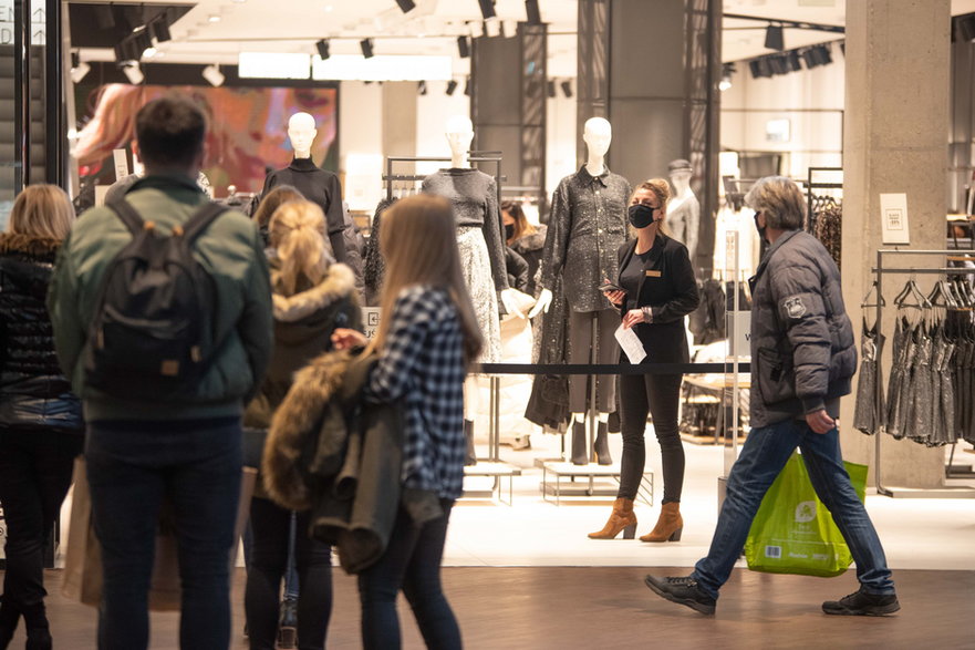 Sklepy w Manufakturze otwarte po jesiennym lockdownie