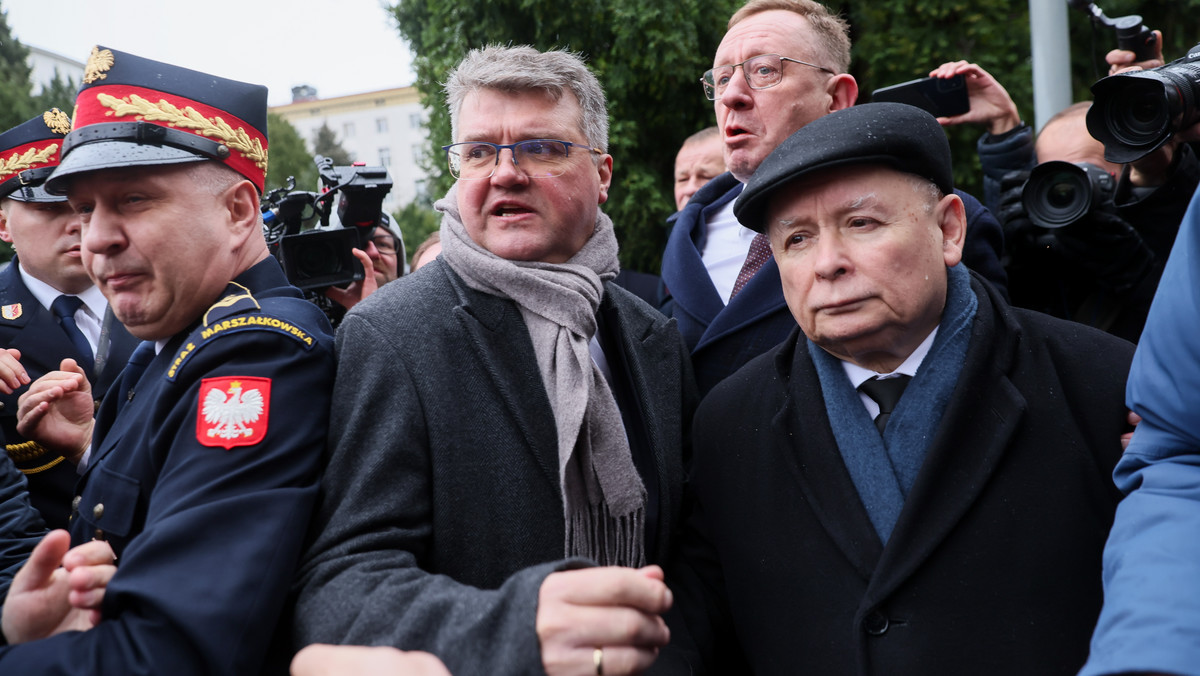 Jarosław Kaczyński do straży marszałkowskiej: przyjdzie czas rozliczenia