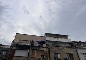 Sivo nebo nad Beogradom