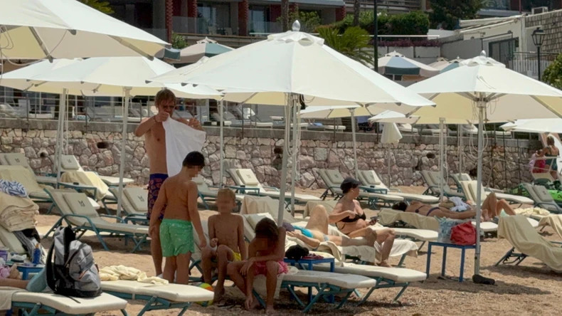 Miloš Krasić sa decom