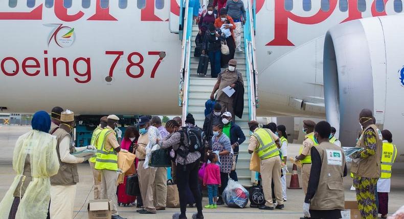 Nigerians stranded in Canada return home Friday – High Commission. [Twitter/@NCDCgov]