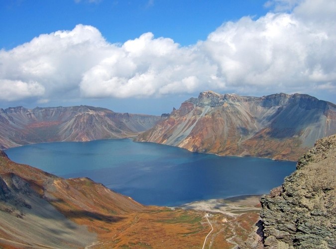 Szczyt góry Paktusan