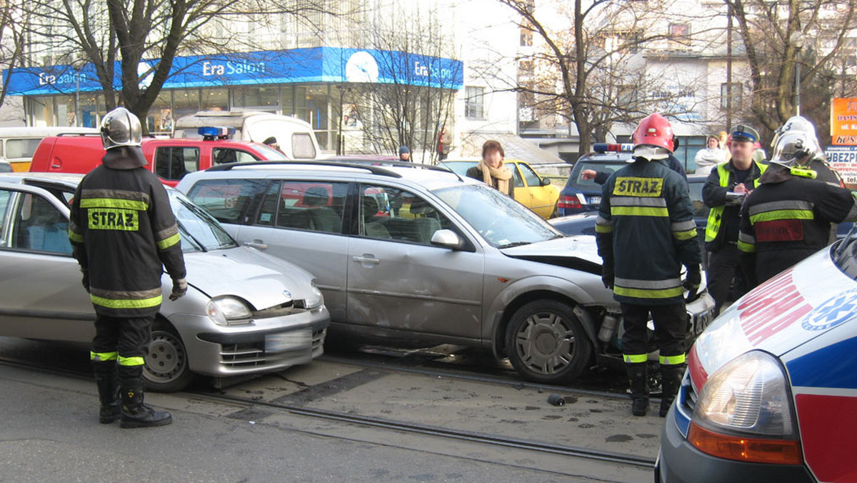 W godzinach porannych , około kwadrans przed 9, na ulicy Królewskiej doszło do wypadku.