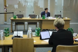 Wybory kopertowe. Co przed komisją śledczą zeznał Paweł Skóra?