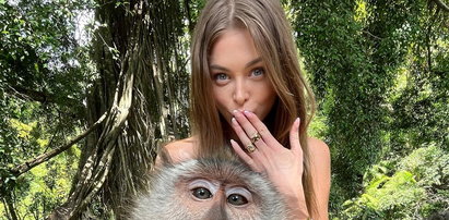 Joanna Opozda dodała zdjęcie z... małpą. Internautka wbiła szpilę. Komu?