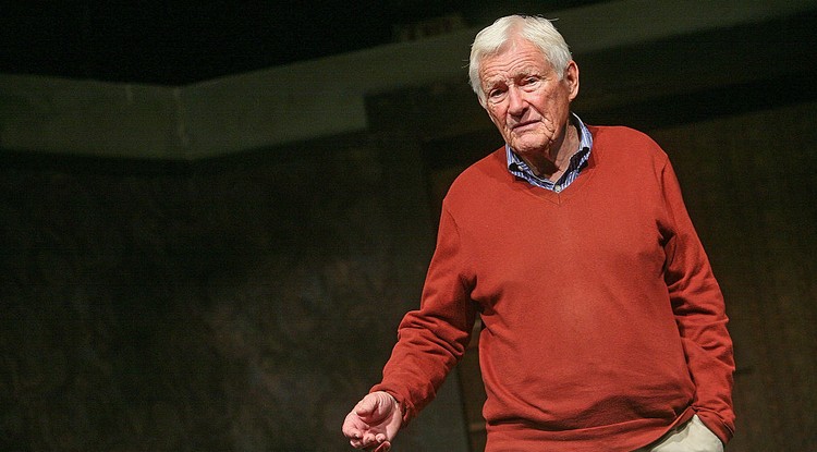 Meghalt a született feleségek színésze, Orson Bean