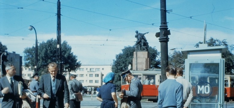 Takie zdjęcia Warszawy ukazywały się w zachodnioniemieckiej prasie po wojnie [FOTO]