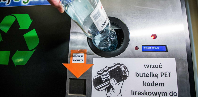 W Krakowie zapłacą za plastikowe butelki