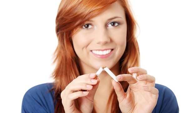220356_ostavljanje-cigareta-foto-03-public-shutterstock