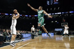 Liga NBA: Koszykarze Golden State Warriors wyrównali rekord