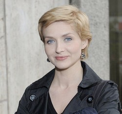 Od hetery do pianistki u Falka