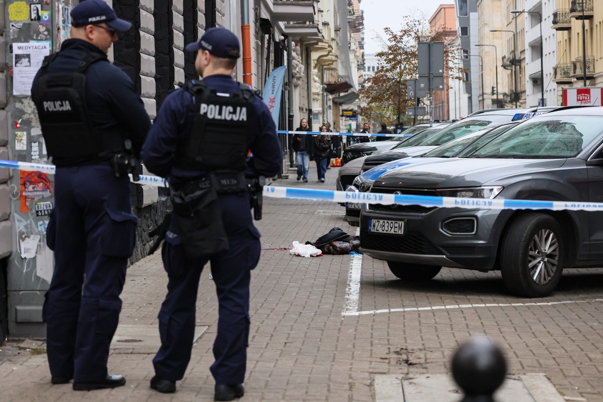 Knife attack in central Warsaw: victim in critical condition