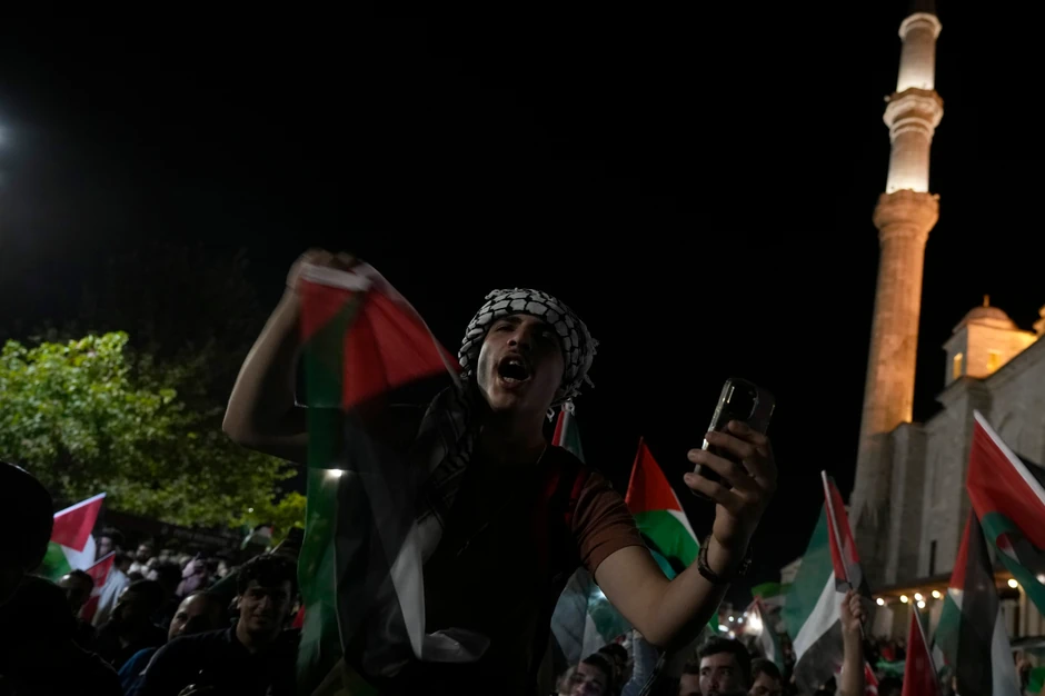 Palestinci slave napade Hamasa na Izrael u Istanbulu, Turska, 7. oktobra