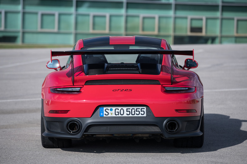 Porsche 911 GT2 RS