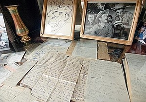 galerija Adligat Inđija izložba Pavle Vuisić