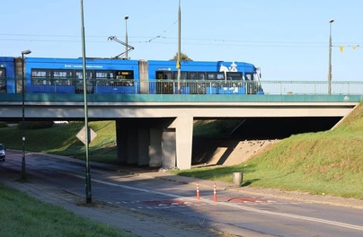 Słupki na ul. Solnej. To zabezpieczenie po tragicznym wypadku