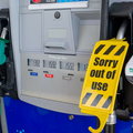 Wyłączone dystrybutory, kolejki do stacji paliw. Brytyjski rząd szykuje zmianę w prawie