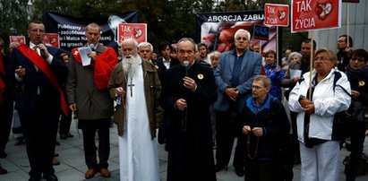 PiS opracuje własny projekt ustawy aborcyjnej