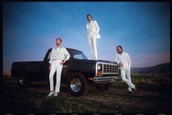 The Killers z filmowym klipem do "Caution"