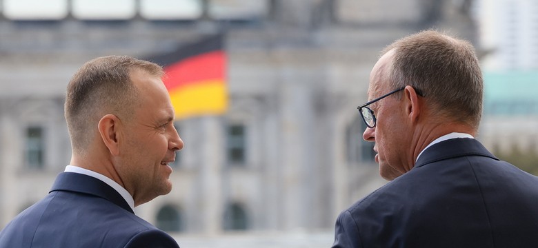 Niemcy stawiają kanclerzowi za przykład prezydenta Polski. "Nawrocki się nie boi"