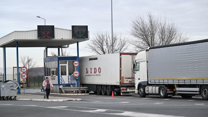 Prevoznici u BiH ne odustaju od blokade graničnih prelaza do rešenja problema