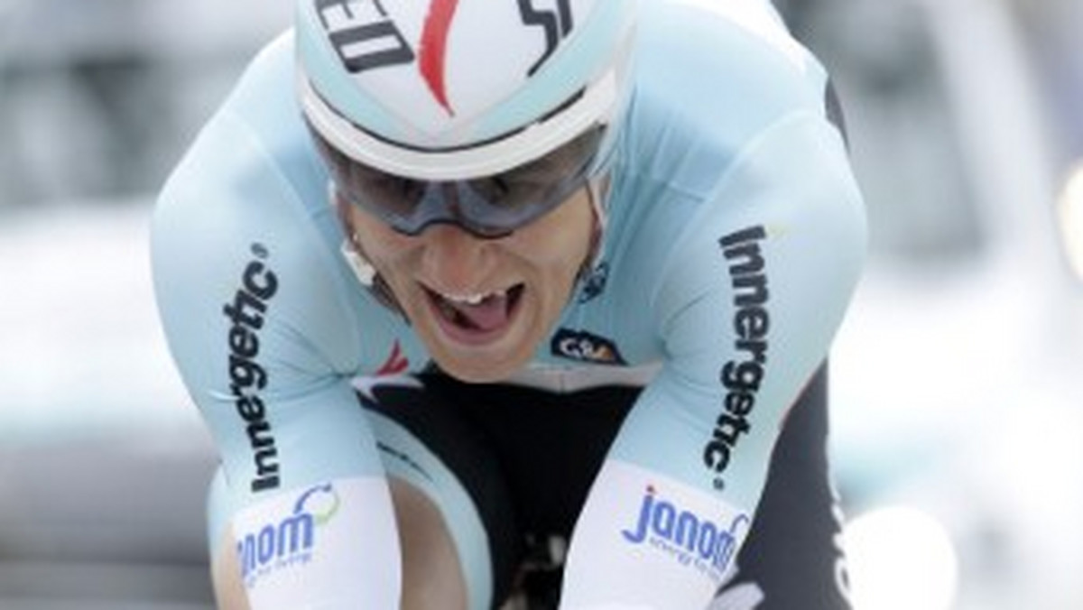 Dwóch Polaków znalazło się w kadrze kolarskiej grupy Omega Pharma - Quick-Step na tegoroczny Giro d'Italia. Prolog wyścigu już 5 maja w duńskim mieście Herning.