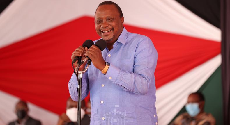 President Uhuru Kenyatta addressing Youth from Mt. Kenyan Region at Sagana State Lodge (State House)