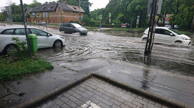 Nagy károkat okozott a vihar / Fotó: Blikk