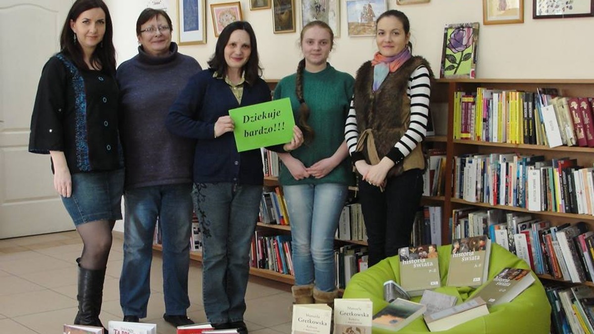 Blisko 50 nowych książek polskich autorów, w tym pisarzy związanych z województwem świętokrzyskim trafiło już do zbiorów Biblioteki Polskiej im. Adama Mickiewicza w Kiszyniowie. Publikacje, w ramach akcji "Świętokrzyskie Polakom w Mołdawii" przekazała Wojewódzka Biblioteka Publiczna im. Witolda Gombrowicza w Kielcach.