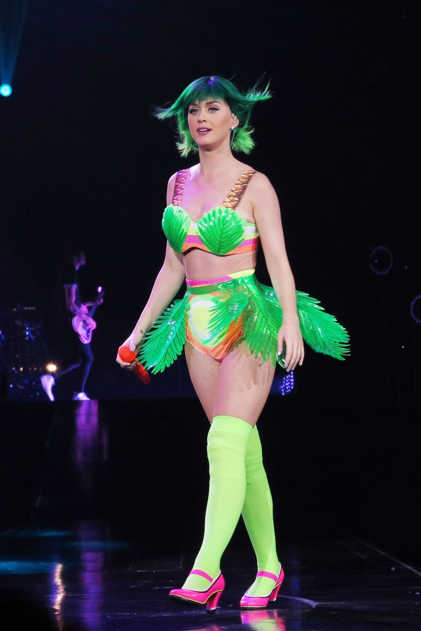 Katy Perry w strojach Cavallego