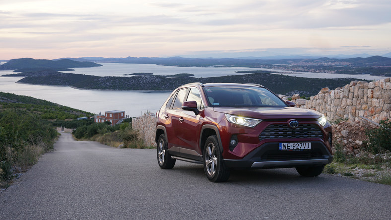 Toyota RAV4 hybrid