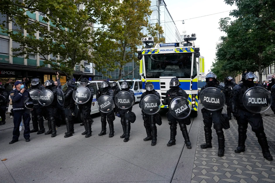 Protesti u Sloveniji zbog antikovid mera