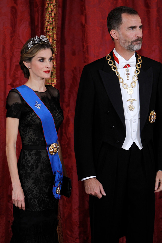 Król Hiszpanii Filip z żoną, królową Letizią