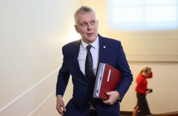 Siemoniak o proteście w TVP. "Okupacja. Zdumiewające i żenujące"