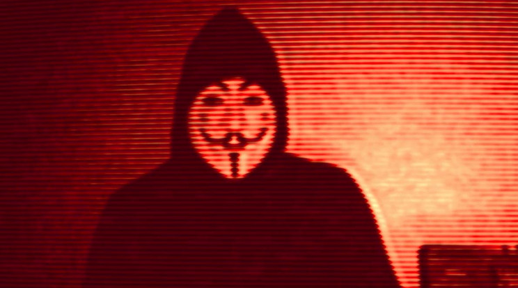 "Anonymous segít"