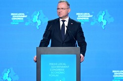 Duda chce amerykańskiej broni jądrowej w Polsce. A co z polskim arsenałem atomowym?